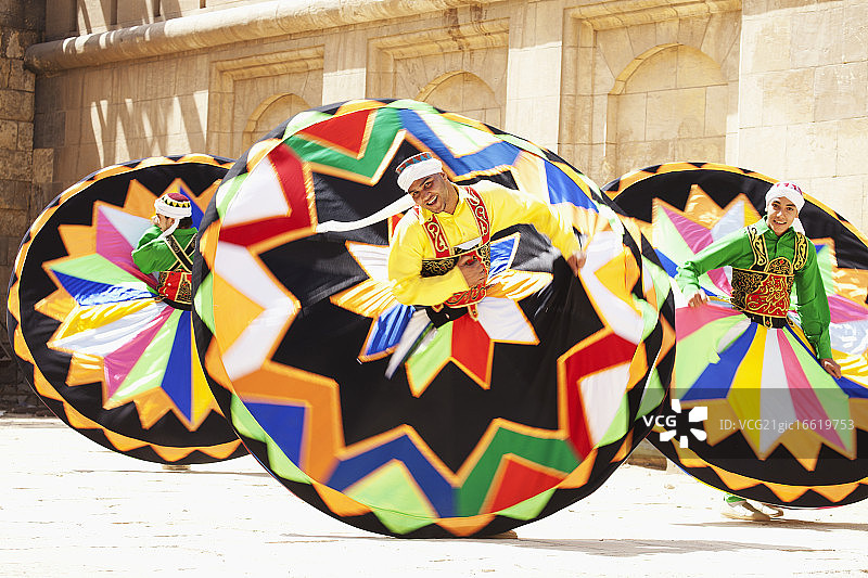 埃及开罗的苏菲舞者图片素材