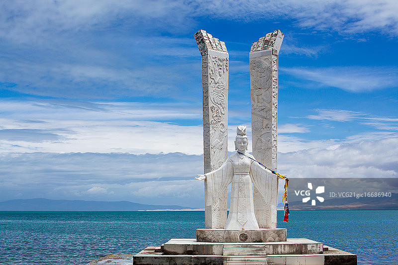 青海湖西王母雕像图片素材
