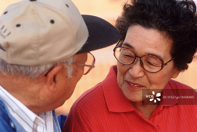 老年人的奉献图片素材