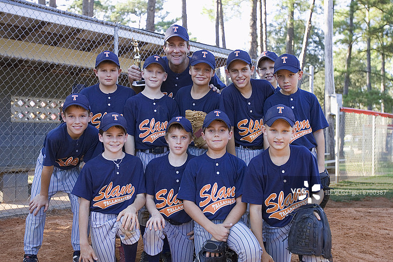 少儿棒球队图片素材