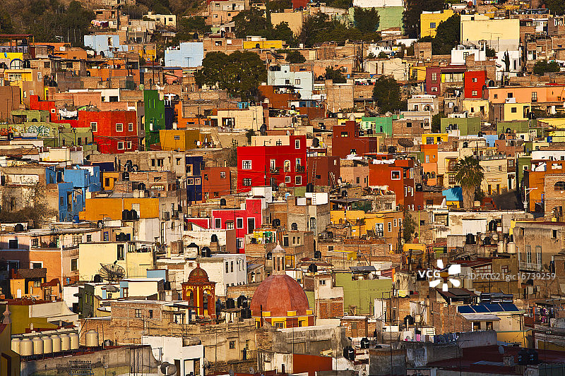 瓜纳华托山坡景色图片素材