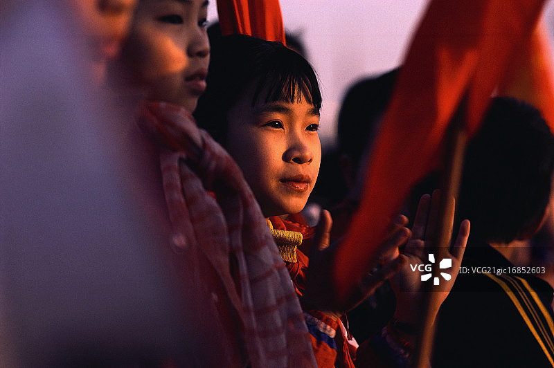 儿童聚集在天安门广场图片素材