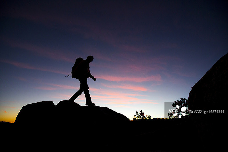 户外徒步和露营图片素材
