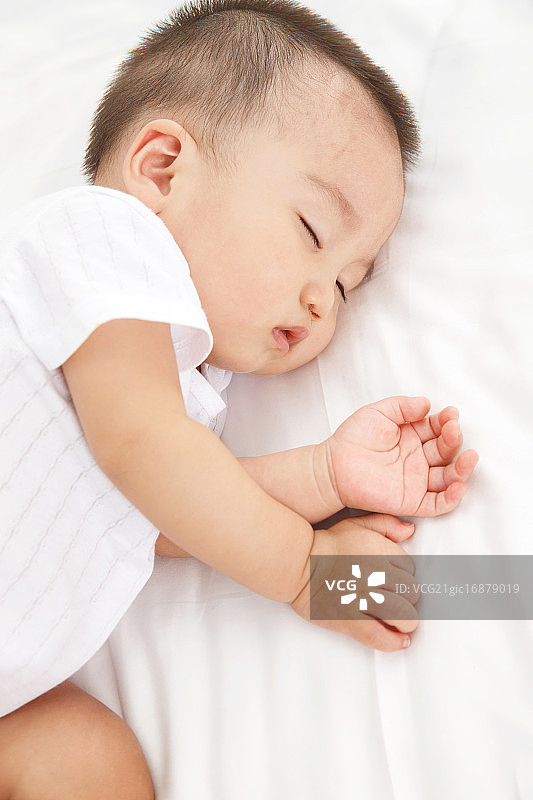 可爱宝宝睡觉图片素材