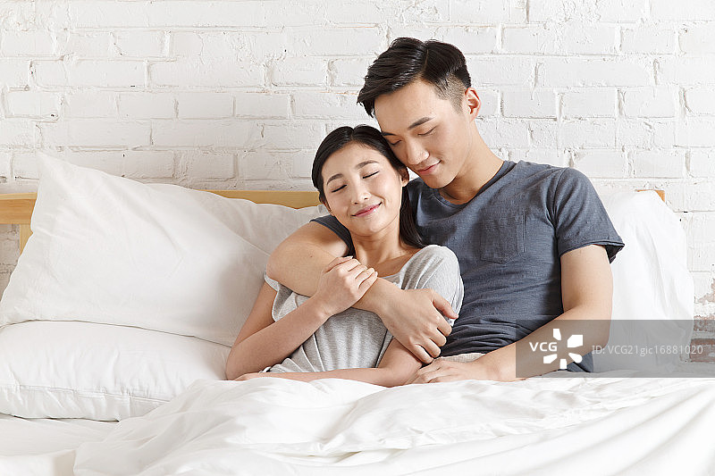 浪漫情侣图片素材