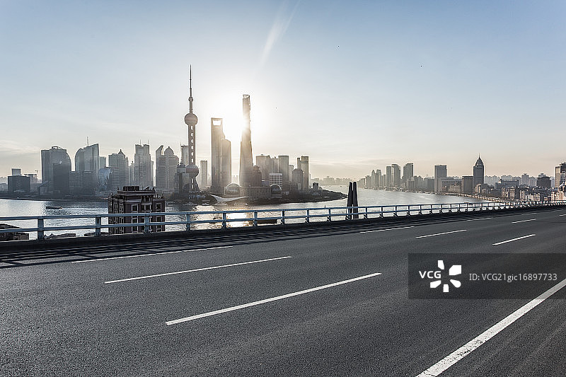上海城市道路图片素材