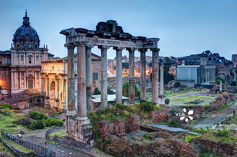 清晨的古罗马广场图片素材