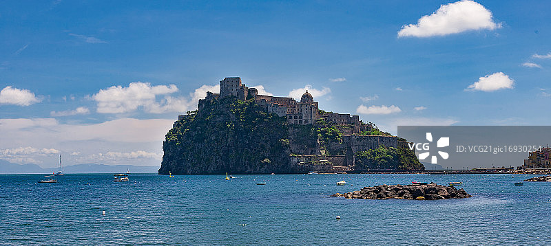 伊斯基亚海景城堡图片素材