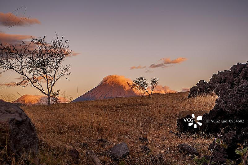阿瓜火山图片素材