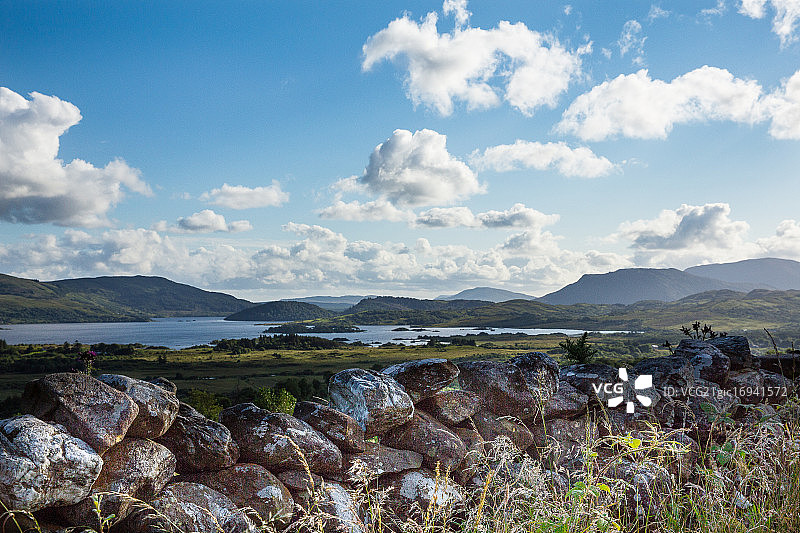 科里布湖和石墙景观图片素材