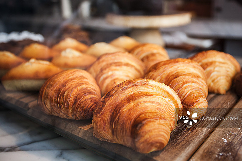 羊角面包图片素材