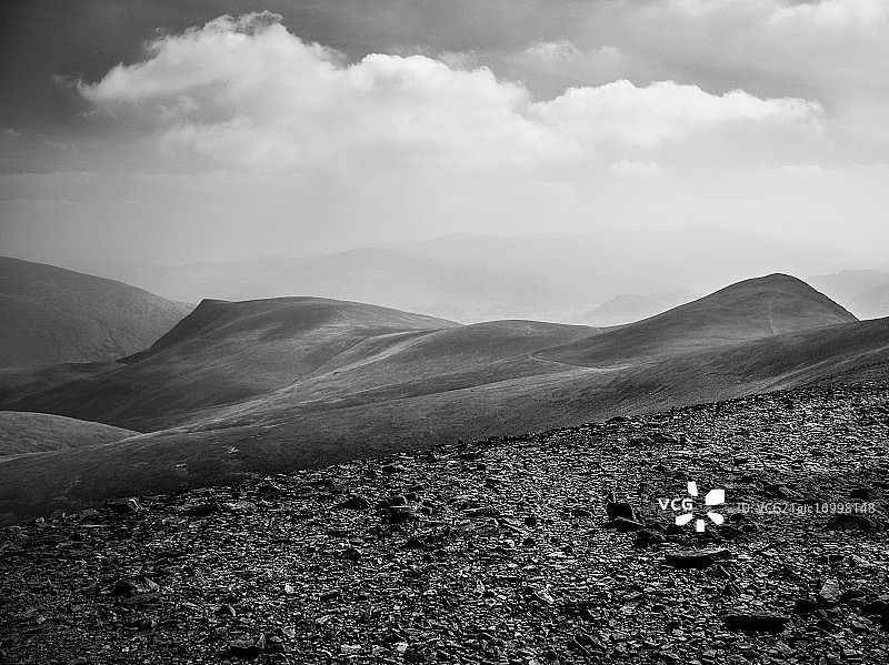斯基多峰远景图片素材