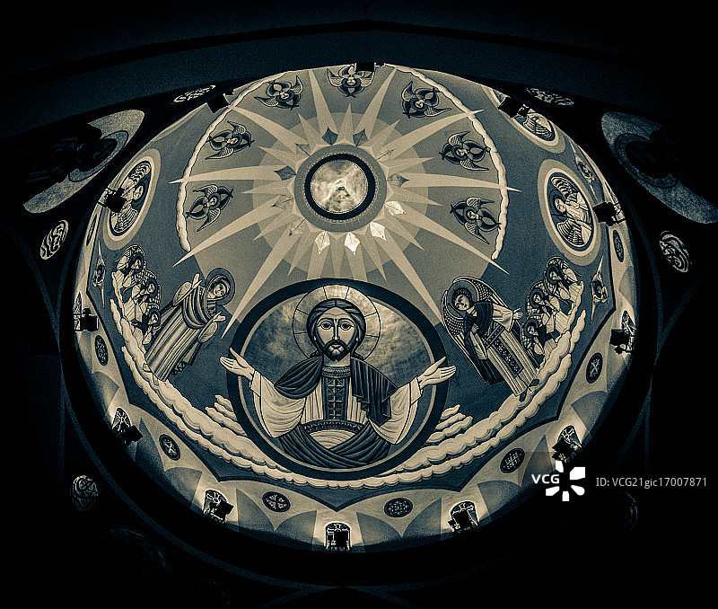 张开双臂的耶稣图片素材