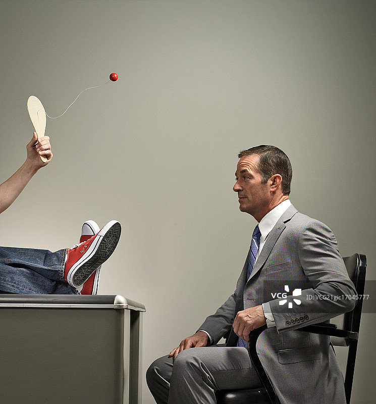 商人与休闲经理坐在一起图片素材