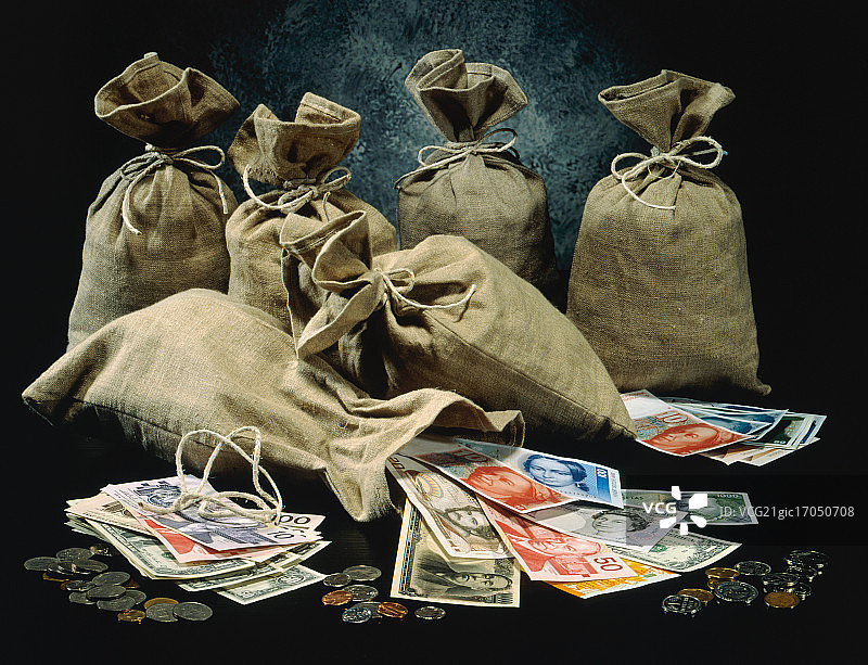 混合欧洲货币袋图片素材