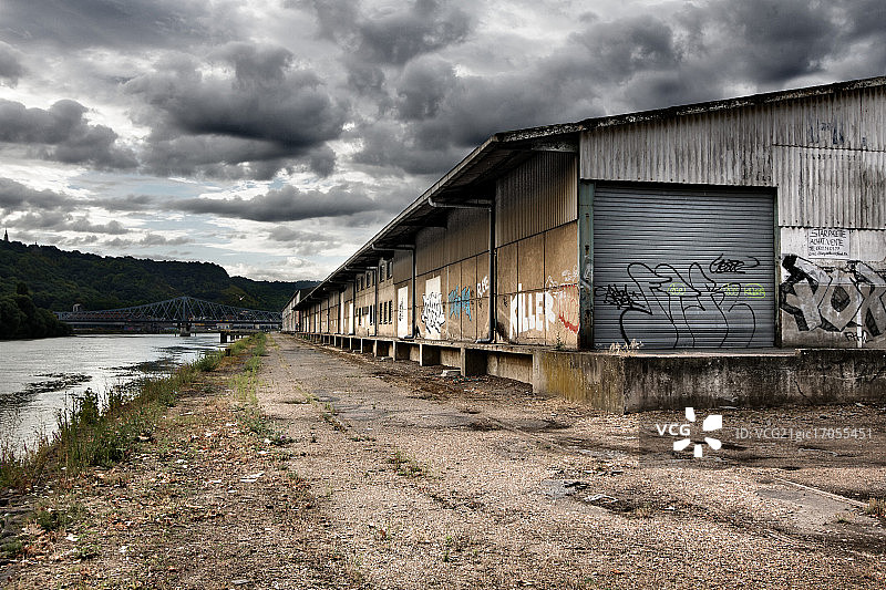 鲁昂塞纳河畔图片素材