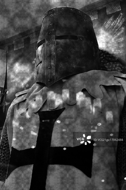 圣埃尔莫骑士团骑士图片素材