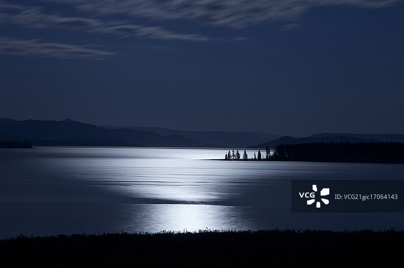 黄石湖上的月光图片素材