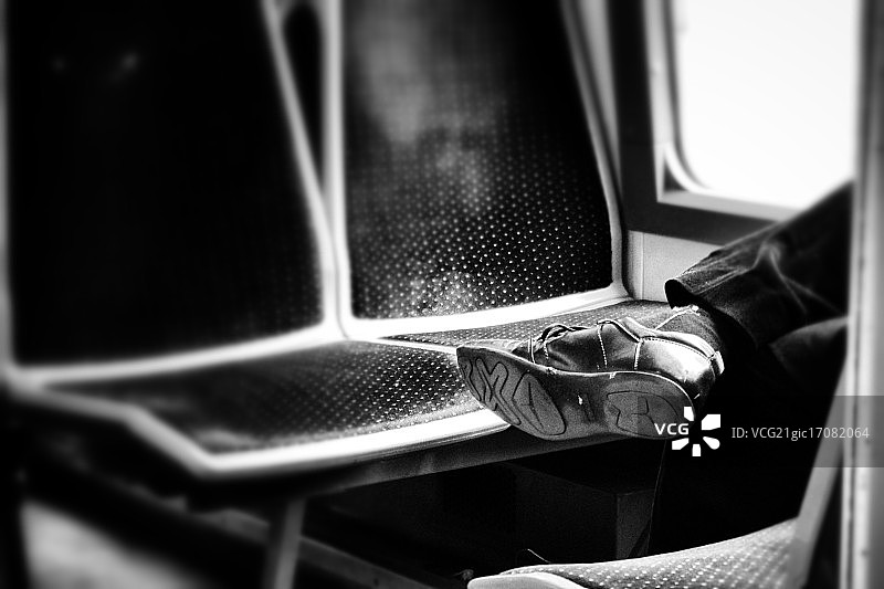 宁静的期待图片素材