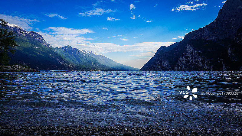 意大利加尔达湖图片素材