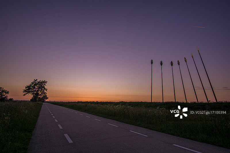 格罗宁根纪念碑日落图片素材