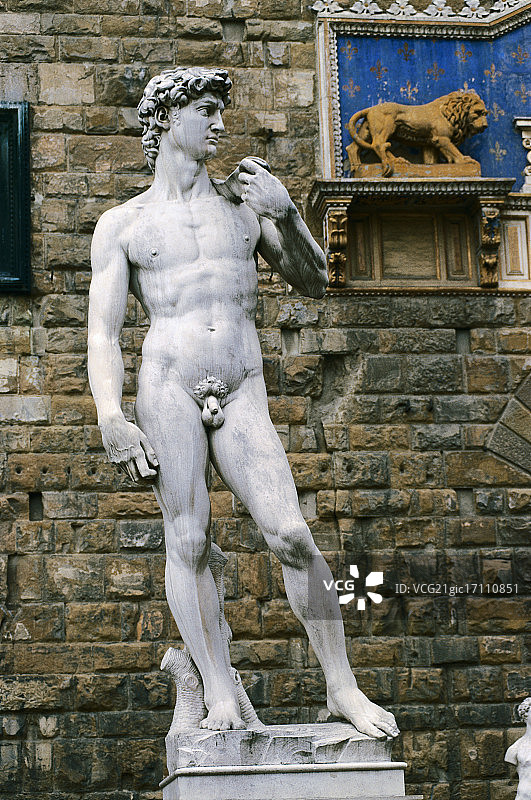 米开朗基罗《大卫》的复制品图片素材