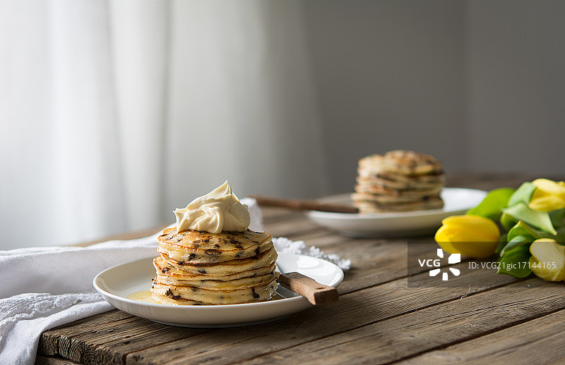 瑞可塔巧克力碎松饼图片素材