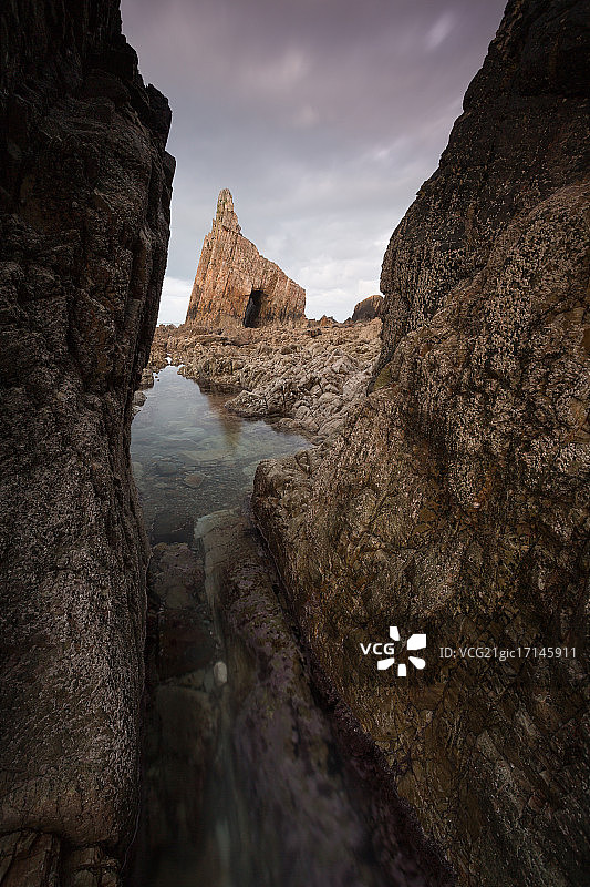 岩石海岸线图片素材