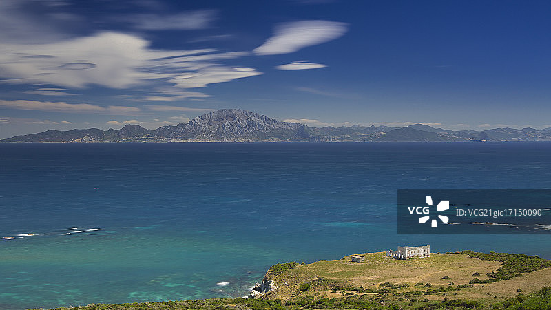 西班牙阿尔赫西拉斯的直布罗陀海峡景观图片素材