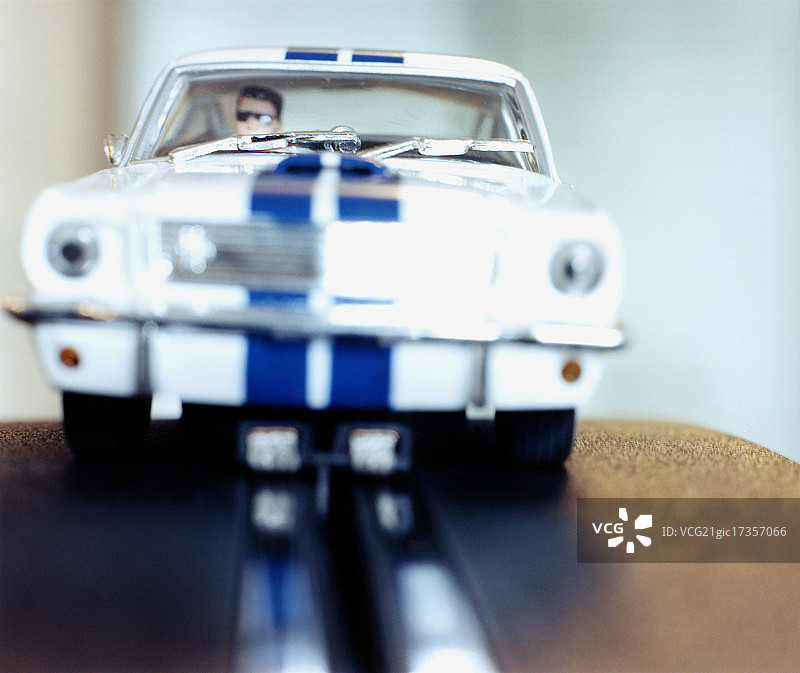 赛道模型车图片素材