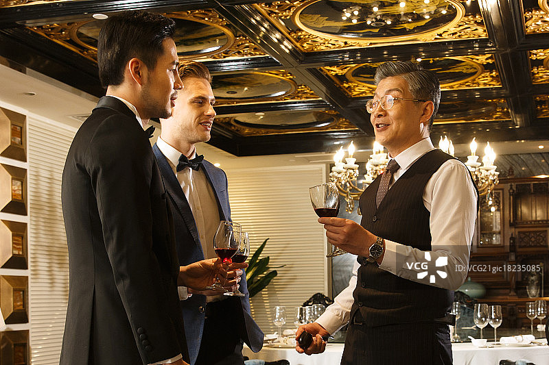 商务人士聚会图片素材