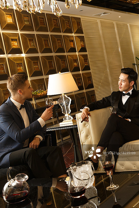 商务人士聚会图片素材