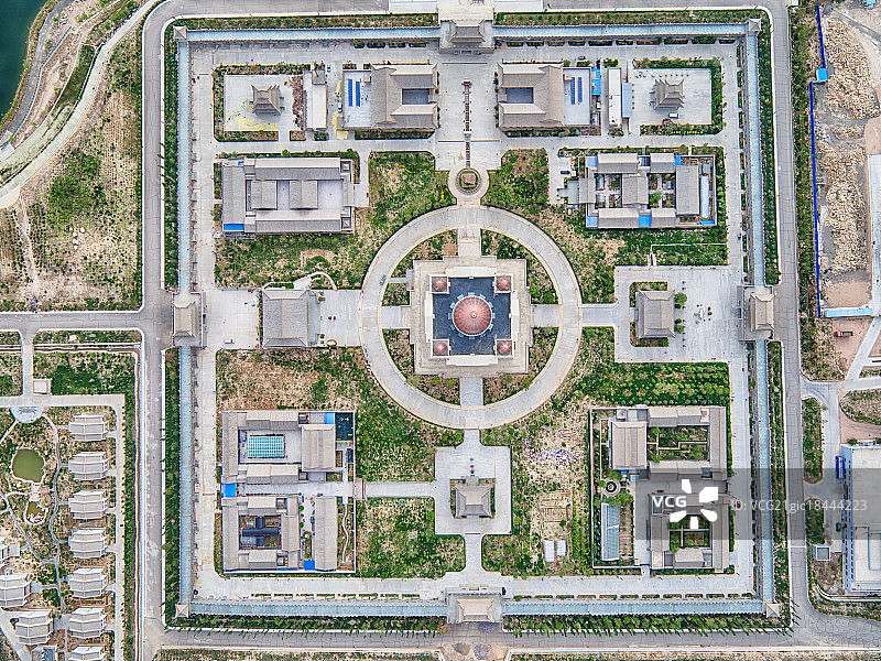 甘肃金昌永昌骊靬古城金山寺俯拍图片素材