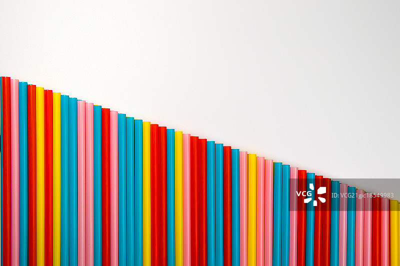 彩色吸管图片素材