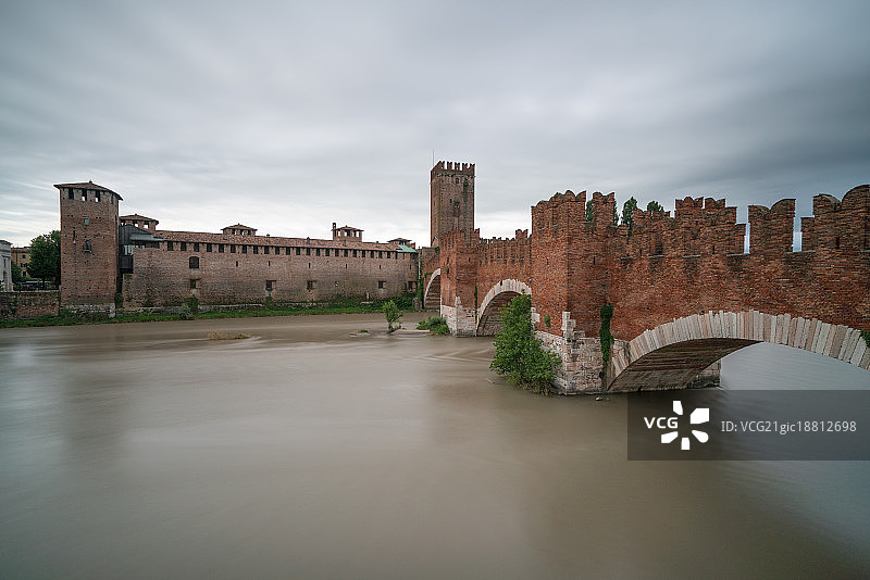 维罗纳Ponte scaligiero verona图片素材