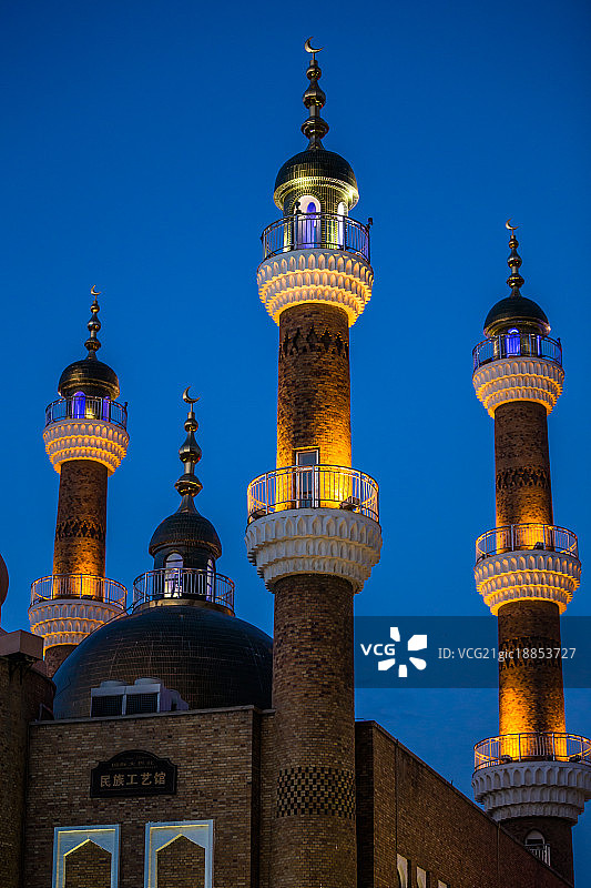 新疆乌鲁木齐二道桥国际大巴扎图片素材