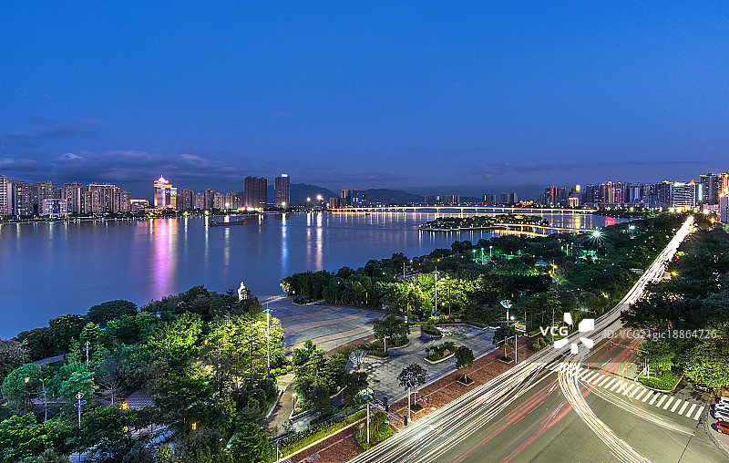 广东省清远市城市建筑夜景图片素材