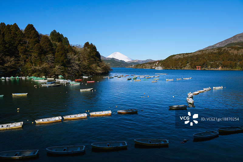 从芦之湖看到的富士山，箱根，日本图片素材