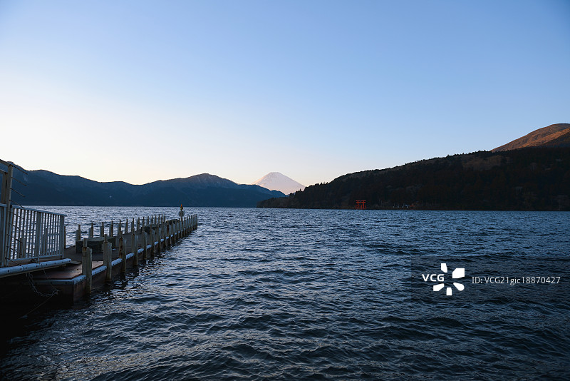 从芦之湖看到的富士山，箱根，日本图片素材
