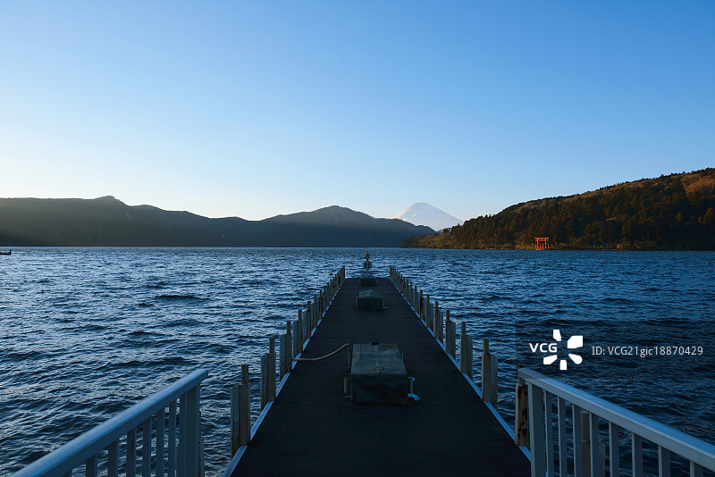 从芦之湖看到的富士山，箱根，日本图片素材