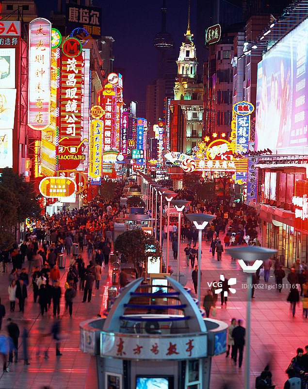 东方人物夜生活图片素材