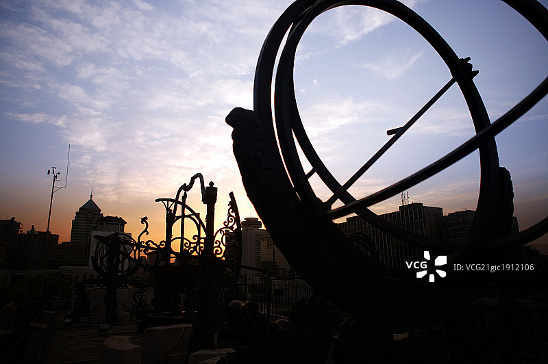 中国古观象台中的经纬仪图片素材