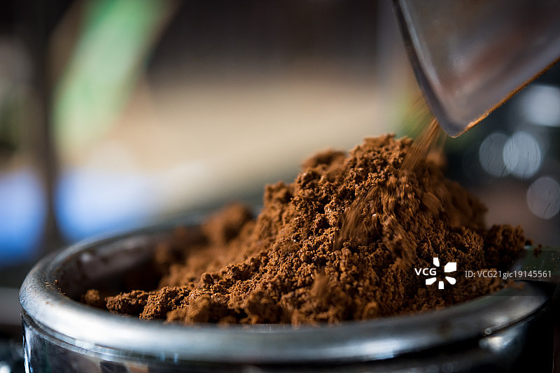 咖啡机研磨咖啡图片素材