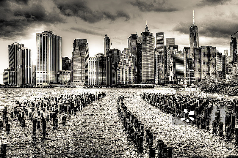 从布鲁克林看曼哈顿下城图片素材