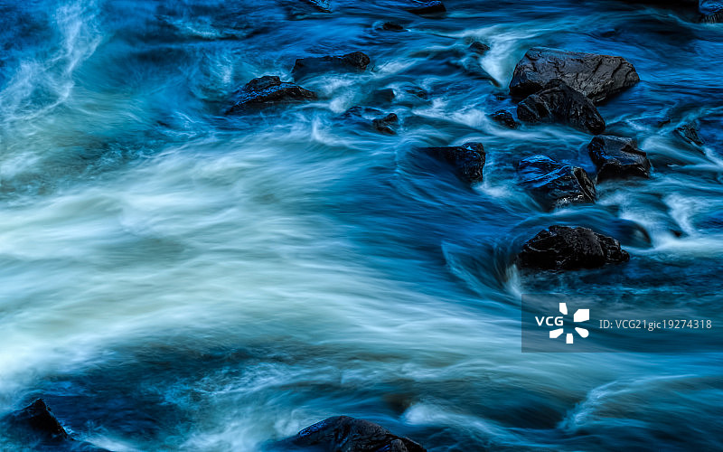 水和花岗岩图片素材