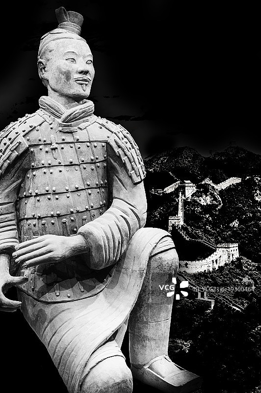 长城背景下的兵马俑图片素材