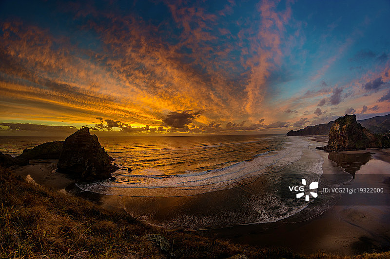 新西兰皮哈海滩图片素材