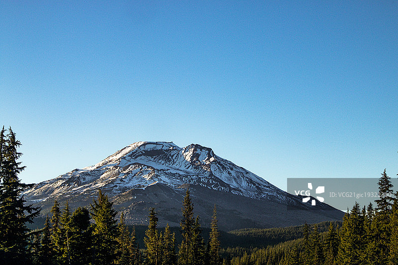 单身汉山图片素材