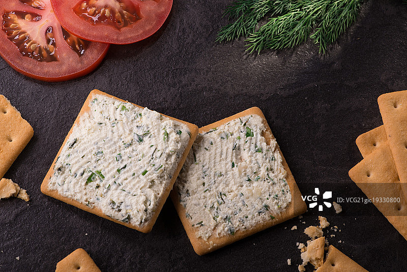 饼干上的乡村奶酪图片素材