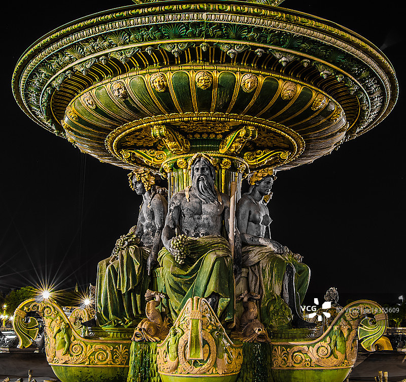 巴黎协和广场的雕像图片素材